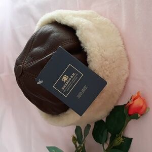 Genuine shearling hat, NEW, made in Quebec by Ricardo BH.